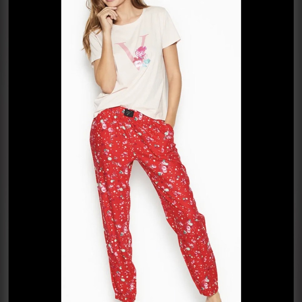 Victoria’s Secret flannel Bottom Pajama set
